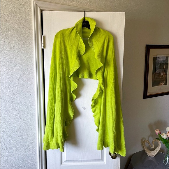 Lilly Pulitzer Cashmere Ruffle Wrap Spring Winter Scarf Shawl Lime Green OS EUC - Picture 1 of 7